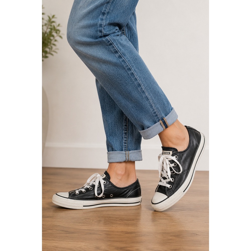 Converse Chuck Taylor All Star Leather Sneakers Womens 8 Mens 6 Black Shoes